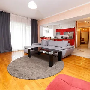  Apartament Color Unirii 14 Blv