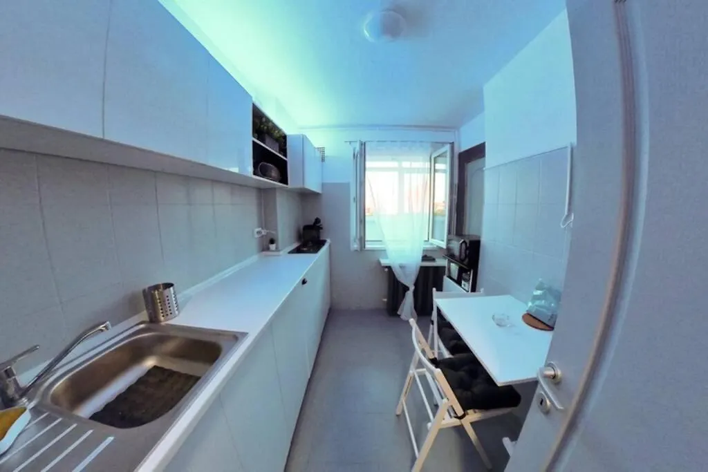 Modern 1 Bedroom Apartment In Bucharest Center!